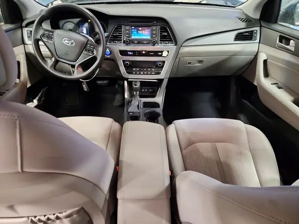 KMHE24L13GA010856 2016 HYUNDAI SONATA - Image 8