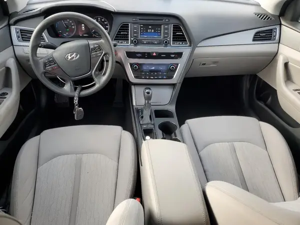 KMHE24L13GA012364 2016 HYUNDAI SONATA - Image 8
