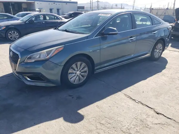 KMHE24L13GA012543 2016 HYUNDAI SONATA - Image 1