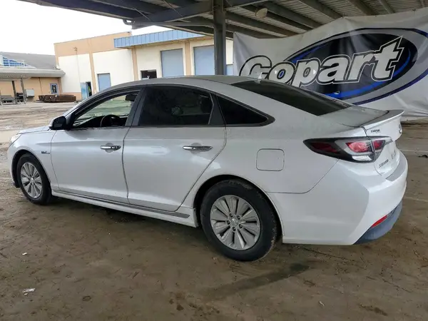 KMHE24L13GA014034 2016 HYUNDAI SONATA - Image 2