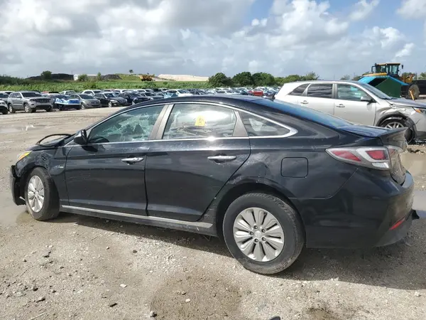 KMHE24L13GA015278 2016 HYUNDAI SONATA - Image 2