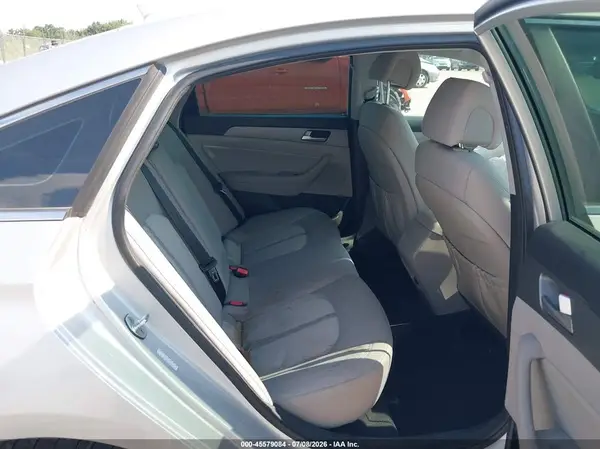 KMHE24L13GA023610 2016 HYUNDAI SONATA - Image 8