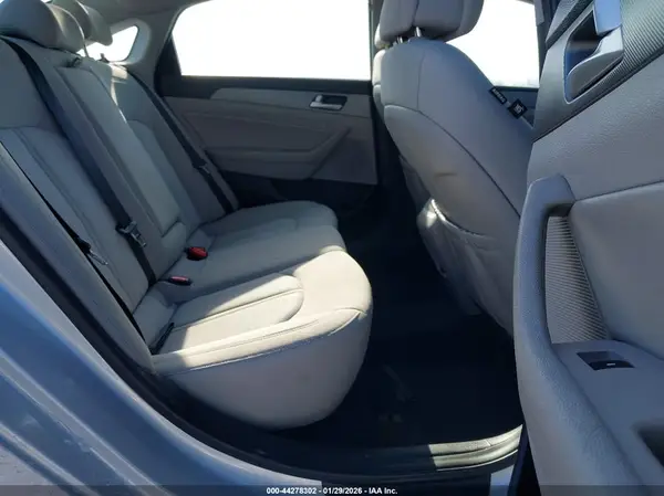 KMHE24L13GA023672 2016 HYUNDAI SONATA - Image 8
