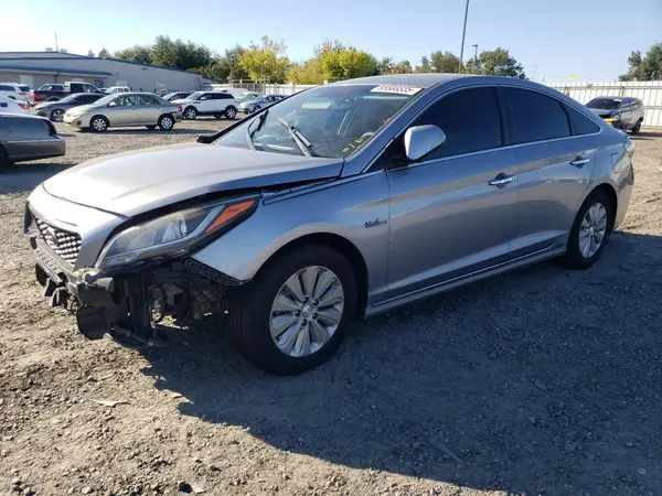 KMHE24L13GA024935 2016 HYUNDAI SONATA - Image 1