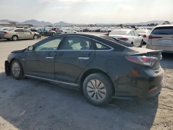 KMHE24L13GA025647 2016 HYUNDAI SONATA - Image 2