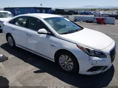 KMHE24L13GA027897 2016 HYUNDAI SONATA