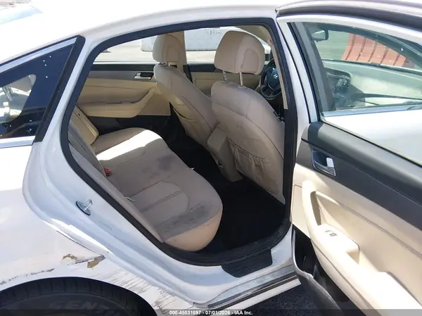 KMHE24L13GA027897 2016 HYUNDAI SONATA - Image 8