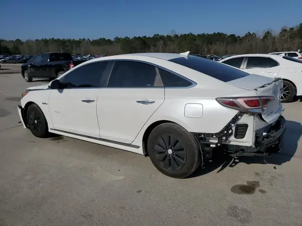KMHE24L13GA038835 2016 HYUNDAI SONATA - Image 2