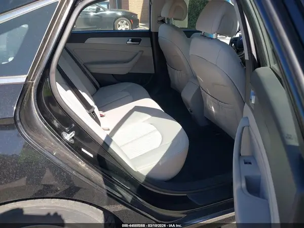 KMHE24L13GA038995 2016 HYUNDAI SONATA - Image 8