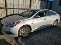 KMHE24L13HA045771 2017 HYUNDAI SONATA