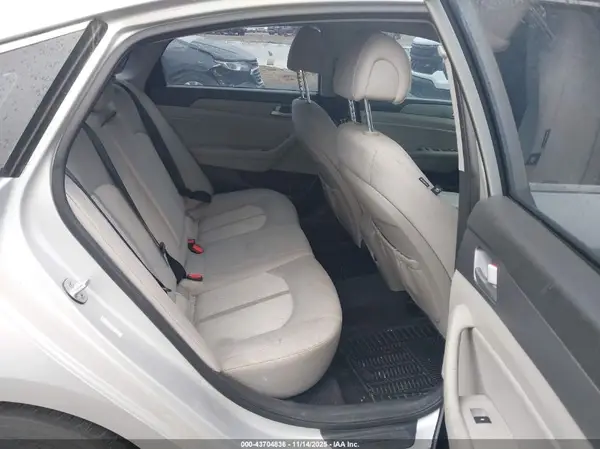 KMHE24L13HA048508 2017 HYUNDAI SONATA - Image 8