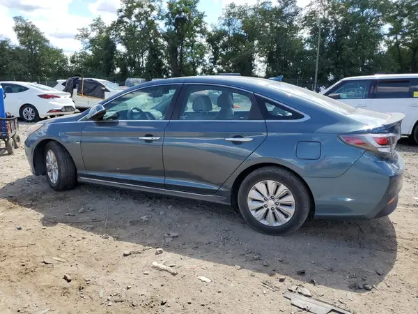 KMHE24L14GA012082 2016 HYUNDAI SONATA - Image 2