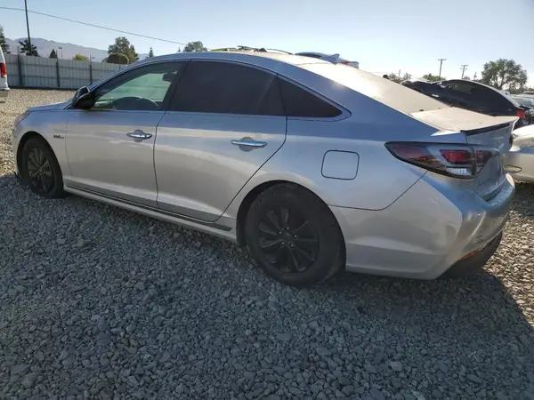 KMHE24L14GA012275 2016 HYUNDAI SONATA - Image 2