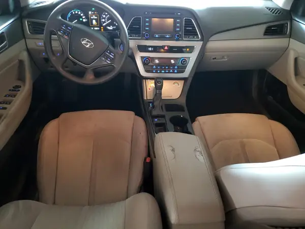 KMHE24L14GA013863 2016 HYUNDAI SONATA - Image 8