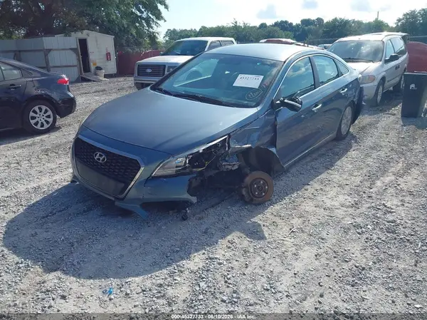 KMHE24L14GA015578 2016 HYUNDAI SONATA - Image 2