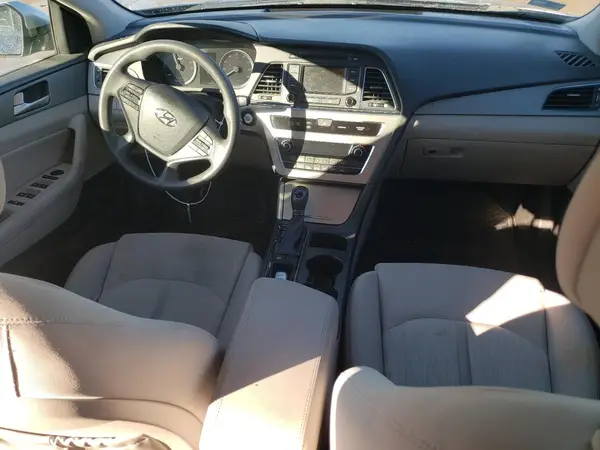 KMHE24L14GA016360 2016 HYUNDAI SONATA - Image 8