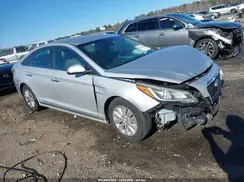 KMHE24L14GA024877 2016 HYUNDAI SONATA