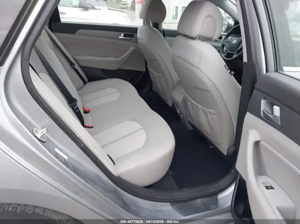 KMHE24L14GA037516 2016 HYUNDAI SONATA - Image 8