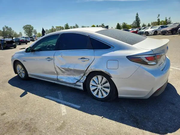 KMHE24L14GA040352 2016 HYUNDAI SONATA - Image 2
