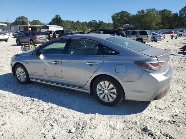 KMHE24L14GA040772 2016 HYUNDAI SONATA - Image 2