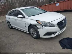 KMHE24L14GA040884 2016 HYUNDAI SONATA