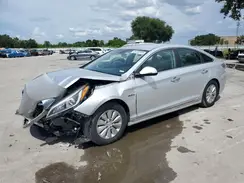 KMHE24L14HA043561 2017 HYUNDAI SONATA