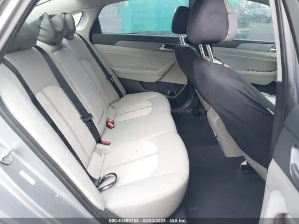 KMHE24L14HA044001 2017 HYUNDAI SONATA - Image 8