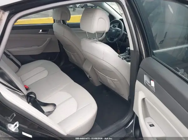 KMHE24L14HA048498 2017 HYUNDAI SONATA - Image 8