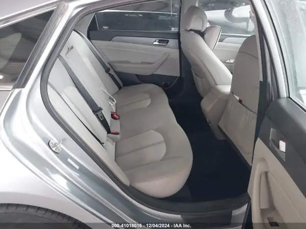 KMHE24L14HA048579 2017 HYUNDAI SONATA - Image 8