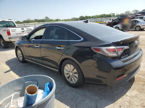 KMHE24L14HA055421 2017 HYUNDAI SONATA - Image 2