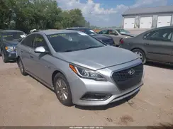 KMHE24L14HA056908 2017 HYUNDAI SONATA