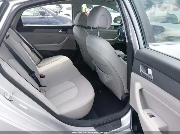 KMHE24L14HA059145 2017 HYUNDAI SONATA - Image 8