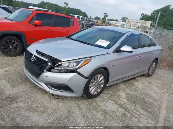 KMHE24L14HA059162 2017 HYUNDAI SONATA - Image 2