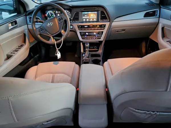 KMHE24L14HA059629 2017 HYUNDAI SONATA - Image 8