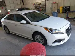 KMHE24L15GA009241 2016 HYUNDAI SONATA