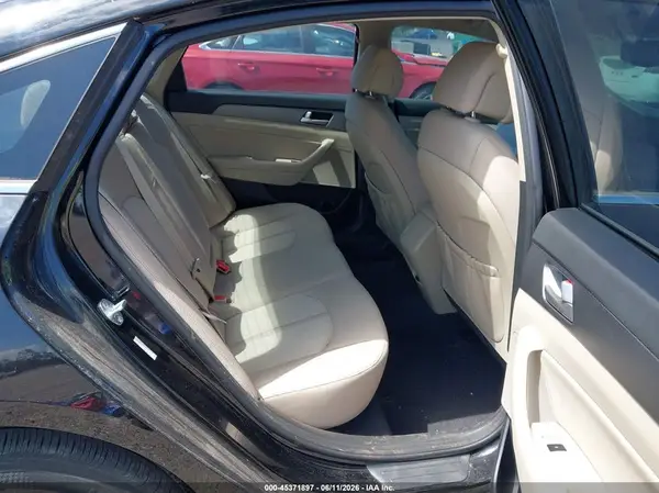 KMHE24L15GA012768 2016 HYUNDAI SONATA - Image 8