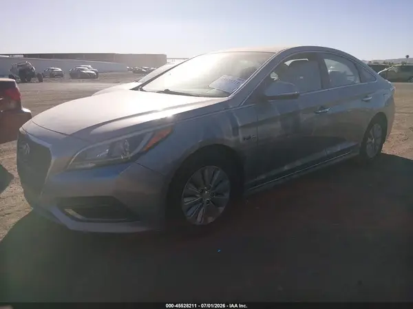 KMHE24L15GA014150 2016 HYUNDAI SONATA - Image 2