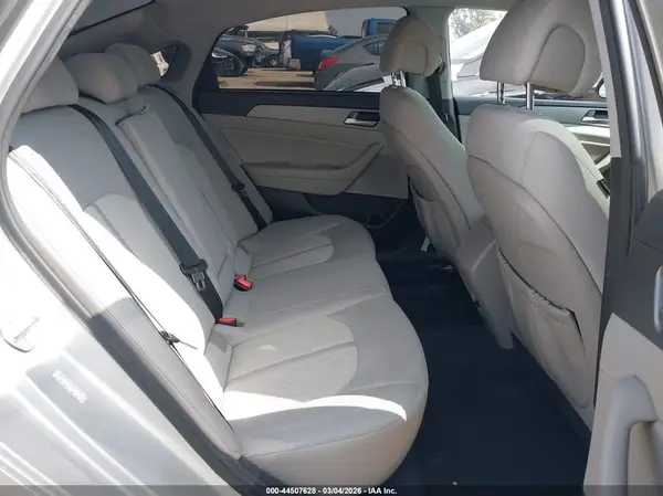 KMHE24L15GA014388 2016 HYUNDAI SONATA - Image 8