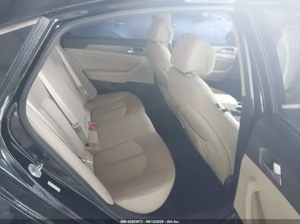KMHE24L15GA016058 2016 HYUNDAI SONATA - Image 8