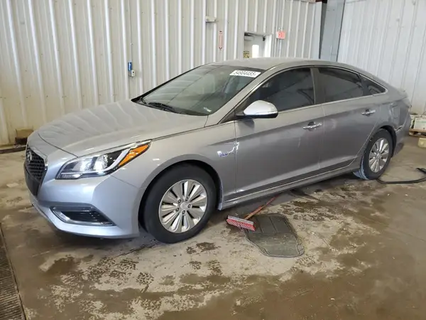 KMHE24L15GA016545 2016 HYUNDAI SONATA - Image 1