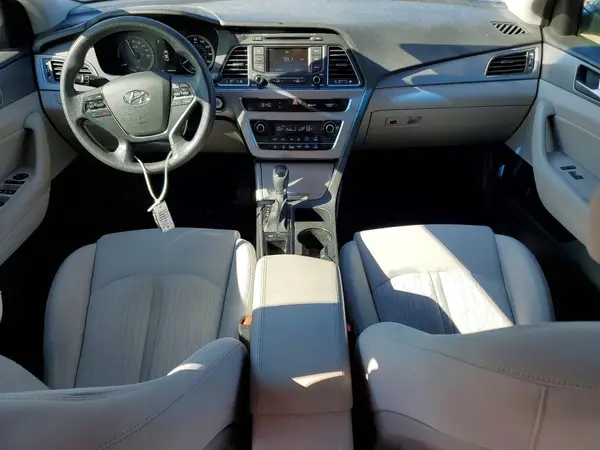 KMHE24L15GA016917 2016 HYUNDAI SONATA - Image 8