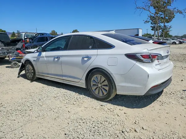 KMHE24L15GA023625 2016 HYUNDAI SONATA - Image 2