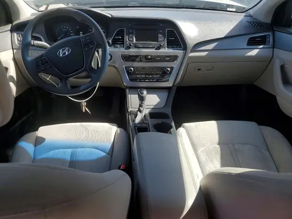 KMHE24L15GA024743 2016 HYUNDAI SONATA - Image 8