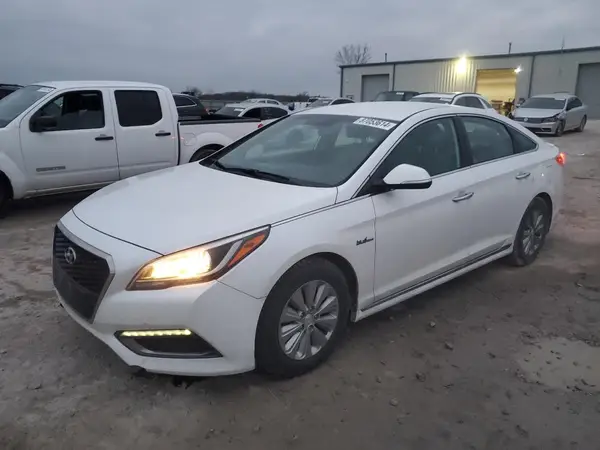 KMHE24L15GA025195 2016 HYUNDAI SONATA - Image 1