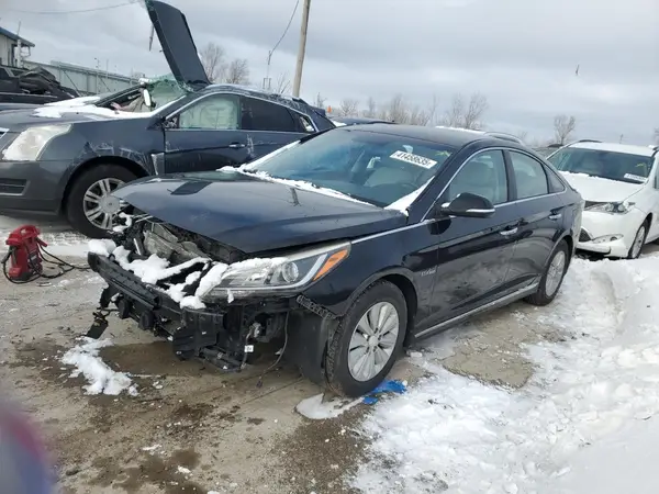 KMHE24L15GA026587 2016 HYUNDAI SONATA - Image 1