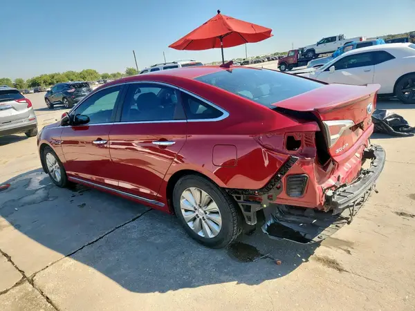 KMHE24L15GA028033 2016 HYUNDAI SONATA - Image 2