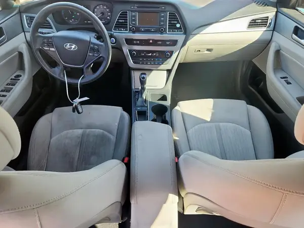 KMHE24L15GA028033 2016 HYUNDAI SONATA - Image 8