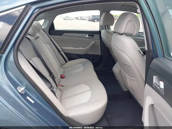 KMHE24L15GA031725 2016 HYUNDAI SONATA - Image 8