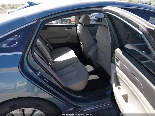 KMHE24L15GA035306 2016 HYUNDAI SONATA - Image 8