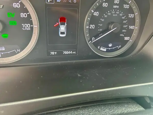 KMHE24L15GA038903 2016 HYUNDAI SONATA - Image 8